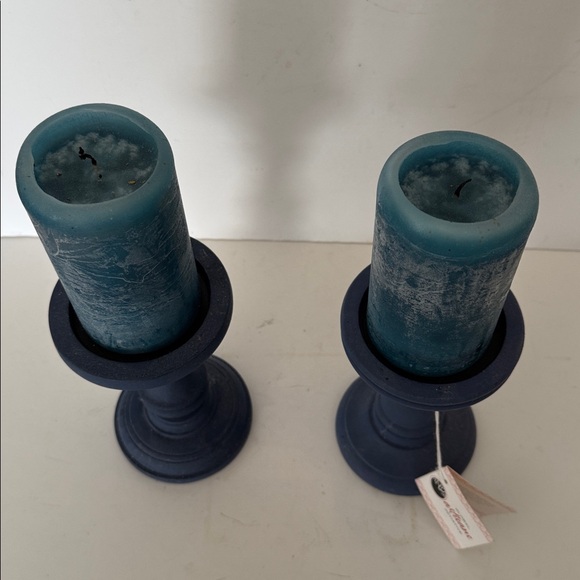Blue Candle Holders NEW with tags with Blue Candles that are PRELOVED - Picture 2 of 9